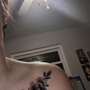 Meet your Posher, Sister